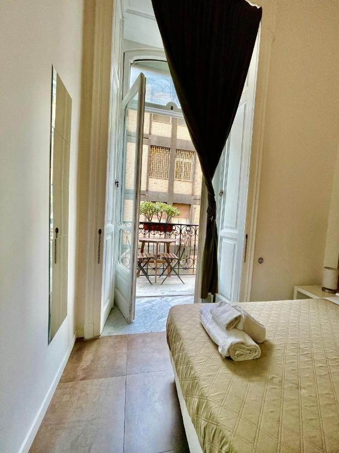 B&B A Durmi Napels Buitenkant foto