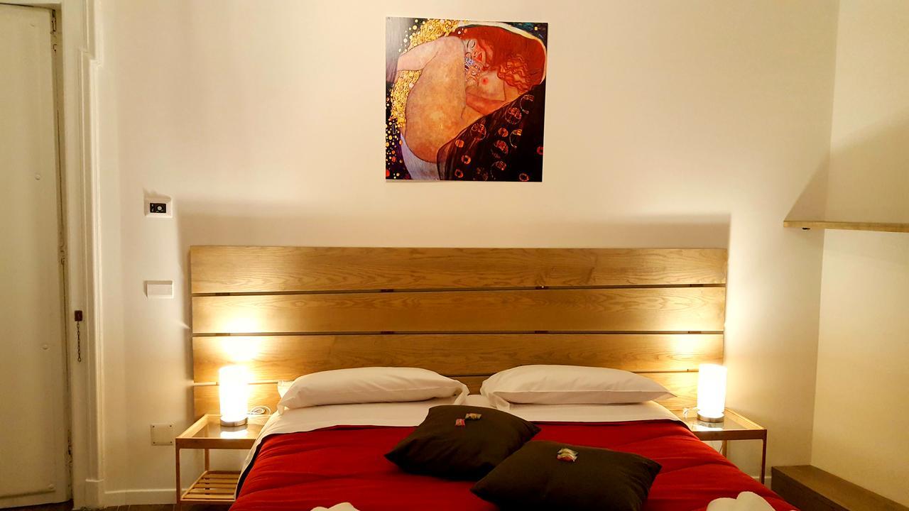 B&B A Durmi Napels Buitenkant foto