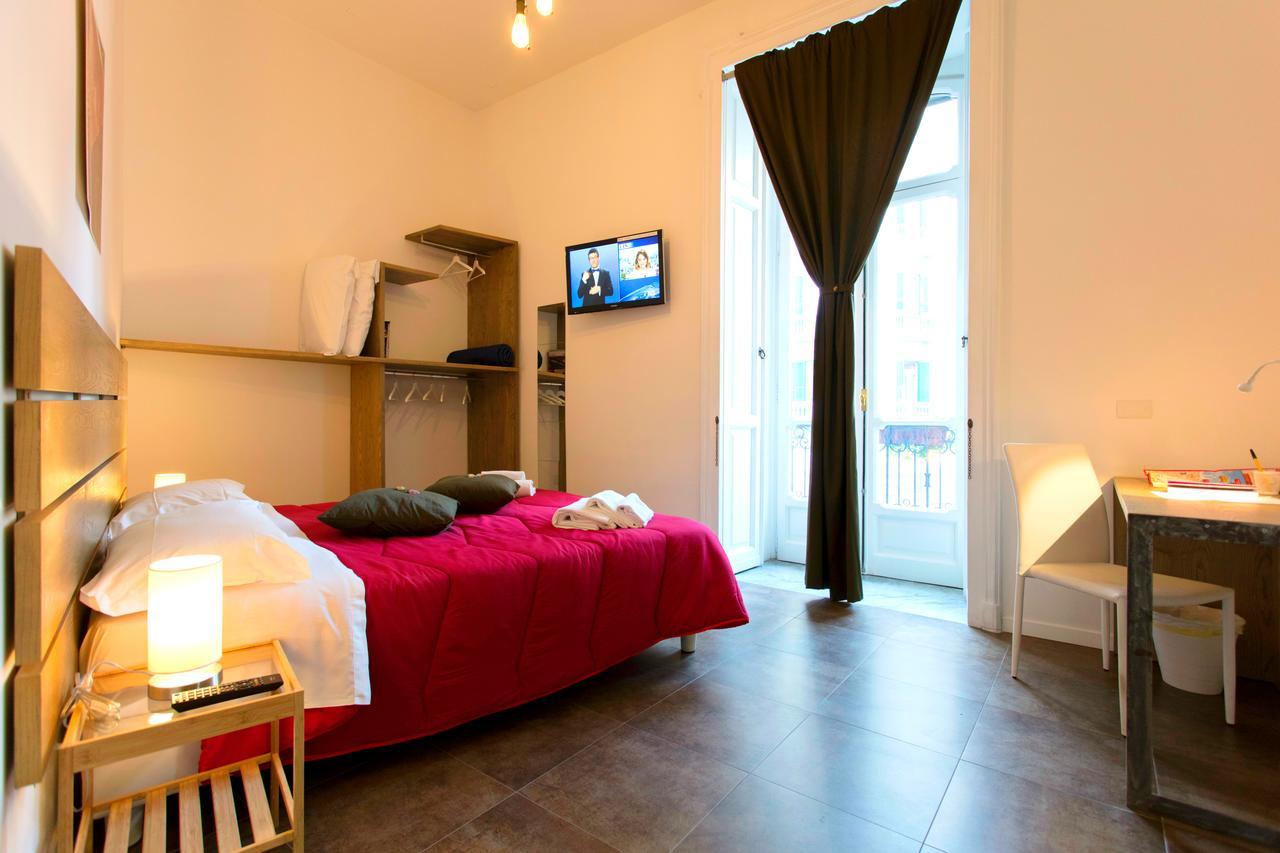 B&B A Durmi Napels Buitenkant foto